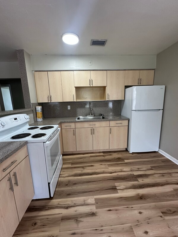 Foto del edificio - 160 E 27th St