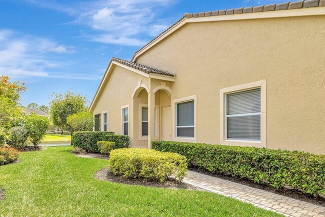 Foto del edificio - 9225 Wentworth Ln