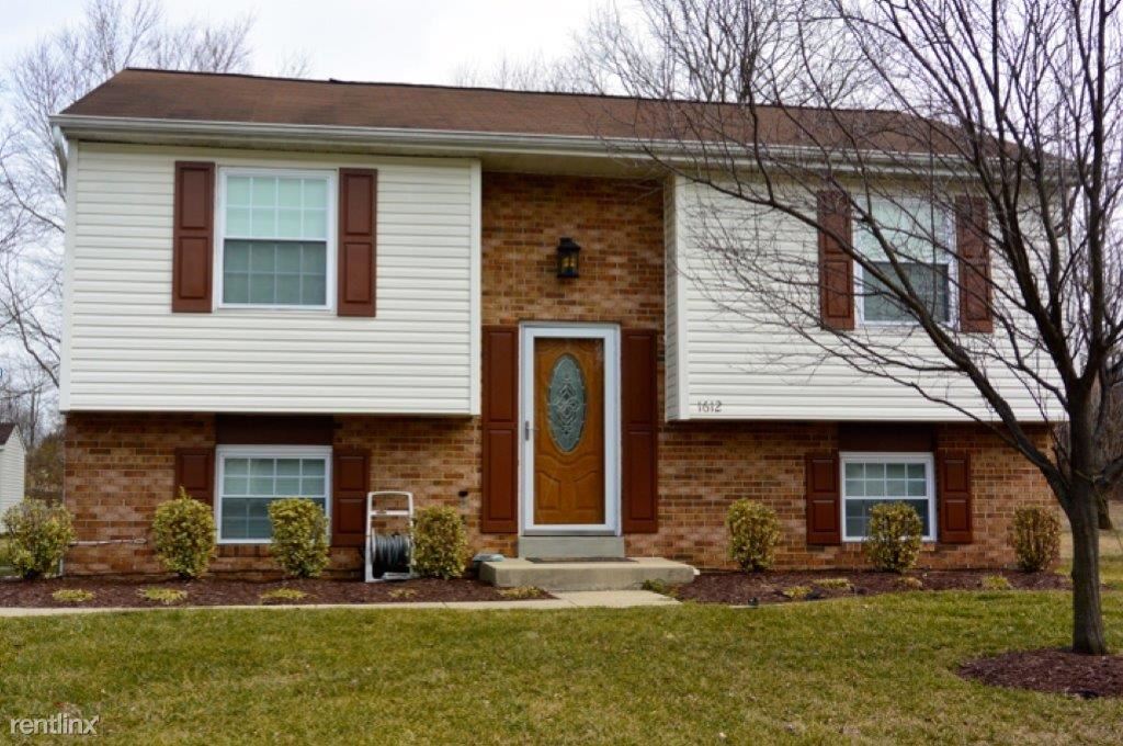 Primary Photo - 1612 Robert Lewis Ave