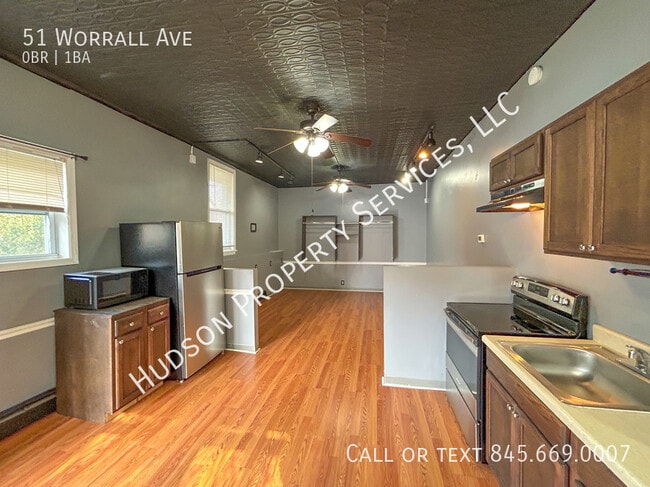 Building Photo - 51 Worrall Ave