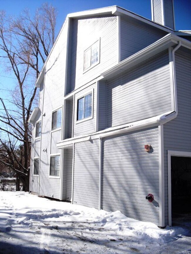 Foto del edificio - Condo Available For Rent In Northeast Boulder's Kings Ridge