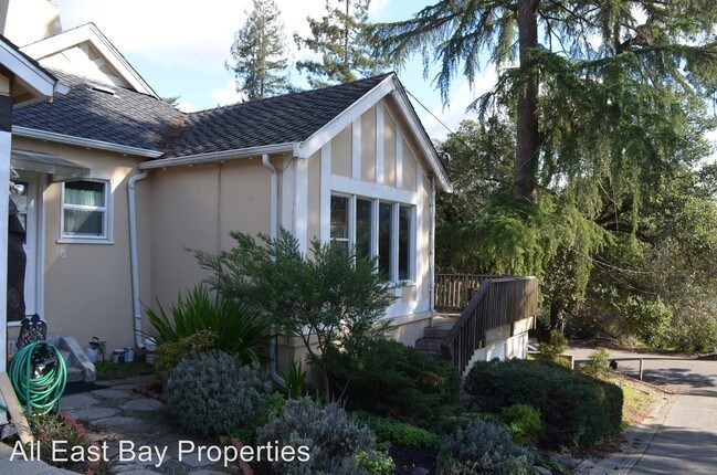 Foto del edificio - 3 br, 3 bath House - 4359 Sequoyah Road