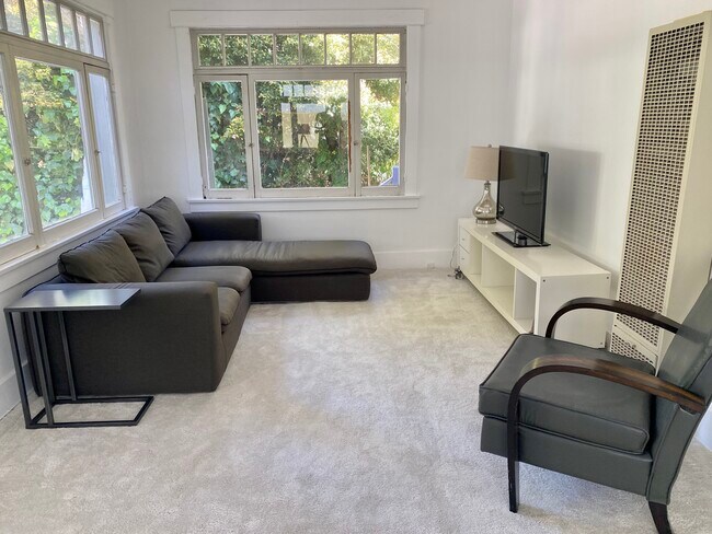 Foto del edificio - 2102 6th St