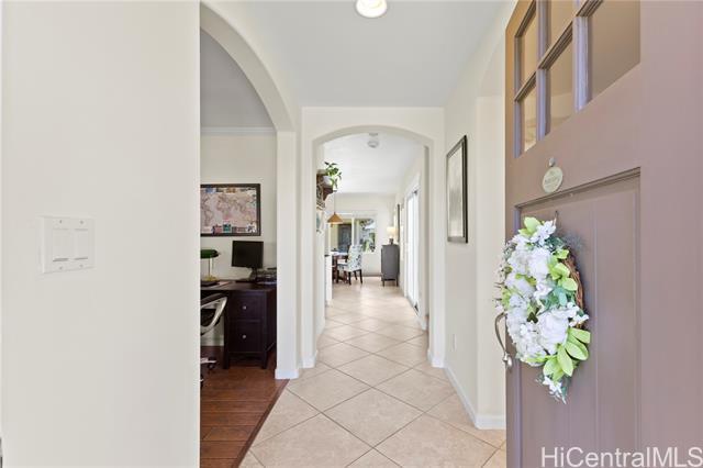Building Photo - 91-1283-1283 Kaileolea Dr