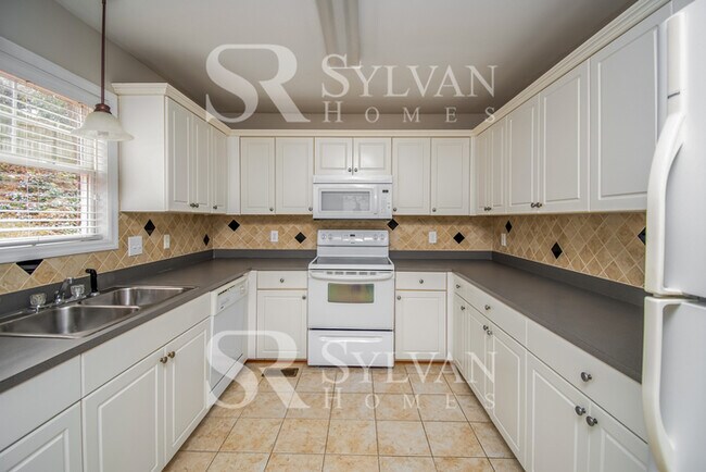 Foto del edificio - The Lifestyle You Deserve.