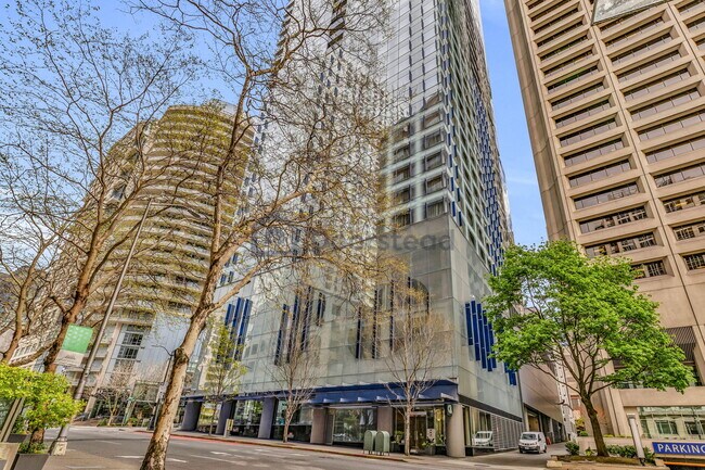 Building Photo - 737 Olive Way