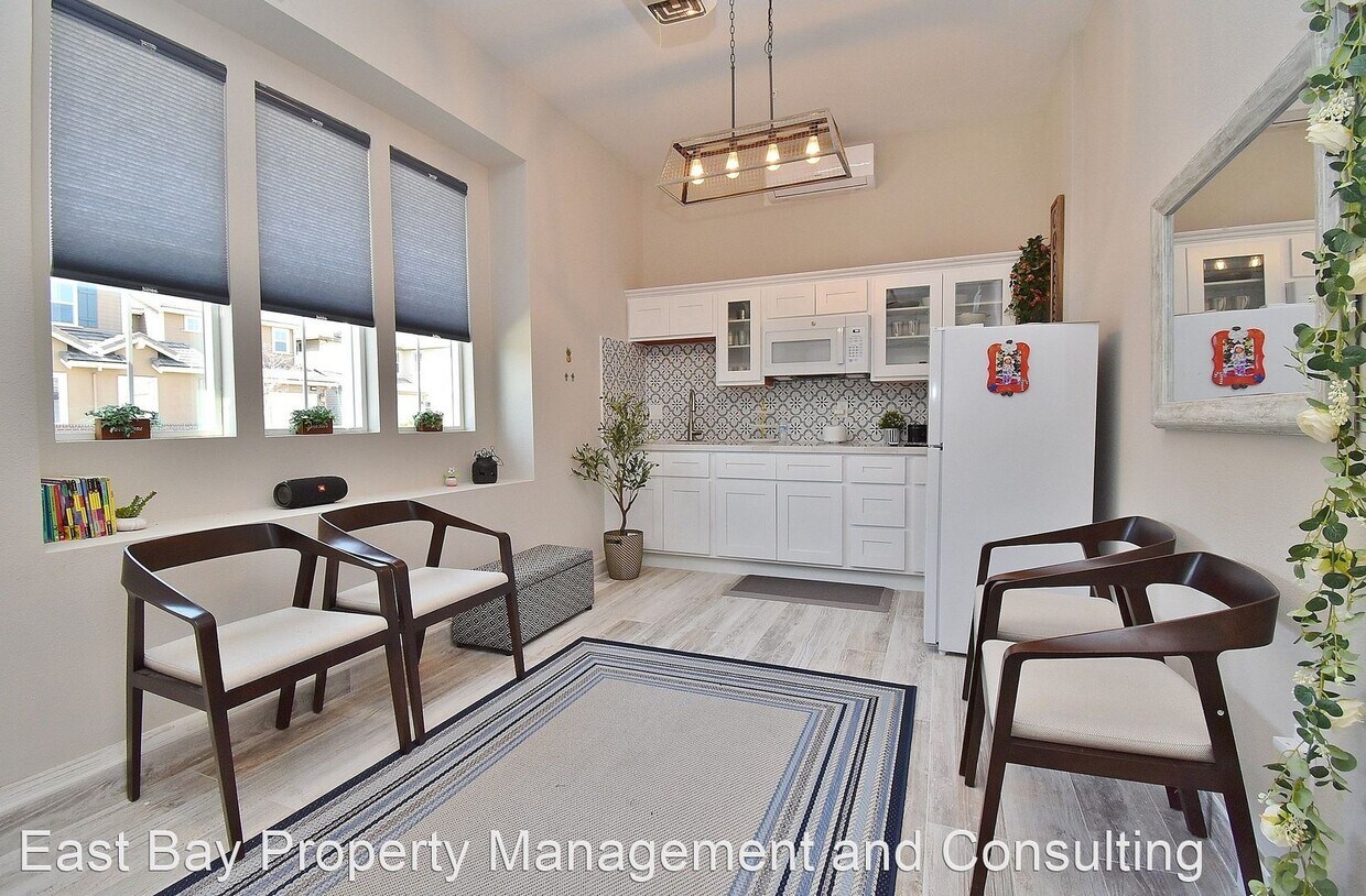 Primary Photo - 1 br, 1 bath House - 33483 Bronco Loop-ADU