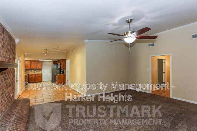 Foto del edificio - 2801 Reed Ln
