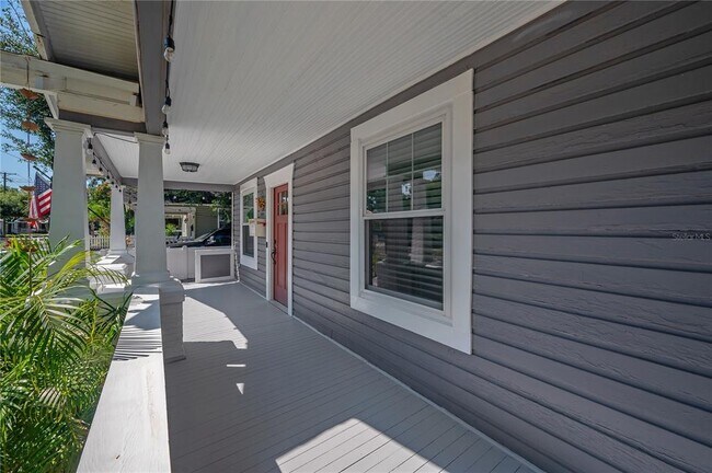 Foto del edificio - 3810 N Tampa St