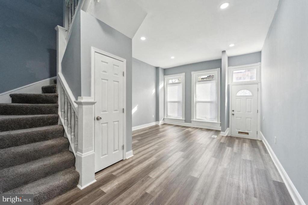 Foto principal - 234 N Payson St