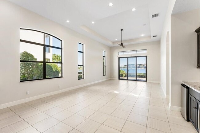 Foto del edificio - 241 SE Fascino Cir