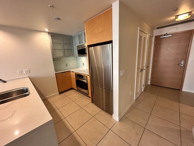 Cocina - 1441 9th Ave