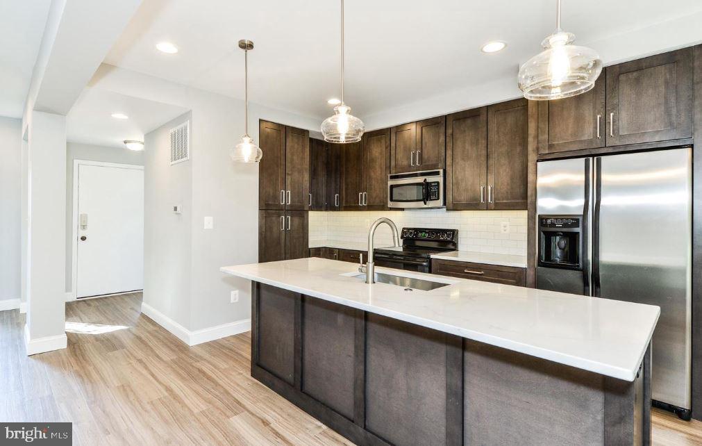 1802 N Shore Ct, Reston, VA 20190 Townhome Rentals in Reston VA