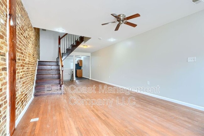 Building Photo - 2204 Ruskin Ave
