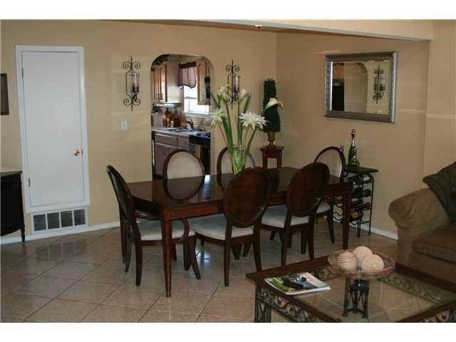 Building Photo - 12369 Tierra Buena Dr