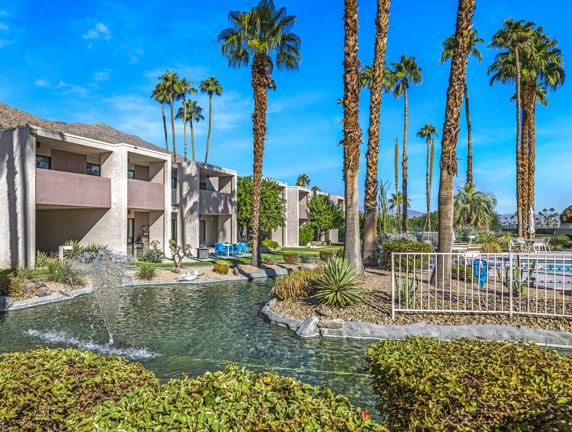 2696 S Sierra Madre Unit F20, Palm Springs, CA 92264 Condo for Rent