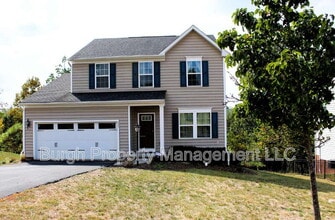 Building Photo - 331 Greene Dr
