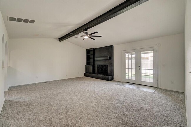 Foto del edificio - 10333 Fairfax Ln