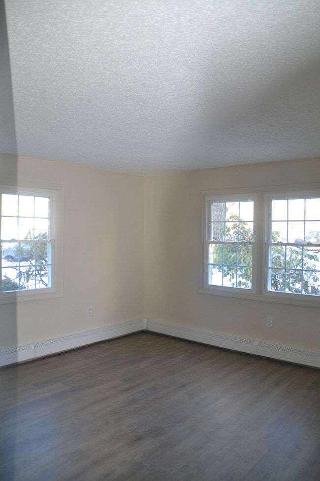 Foto del edificio - 12 St James Pl