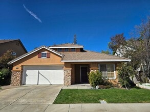 Building Photo - 38806 Litchfield Cir