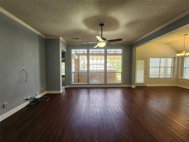 Foto del edificio - 4709 Grainger Trail