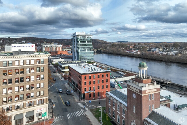 Aerial Context - 200 Merrimack St
