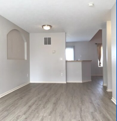 Foto del edificio - 2680 Sawmill Reserve Dr
