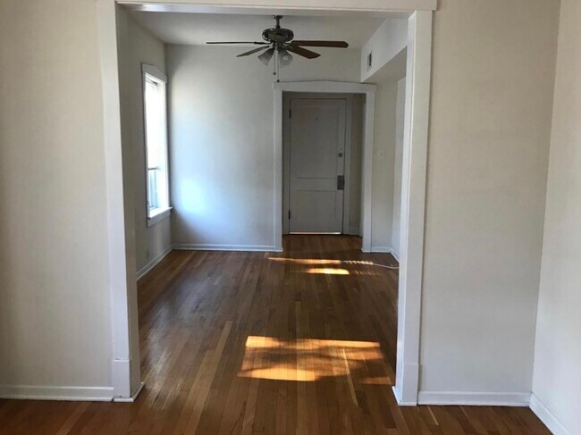 Foto del edificio - 3823 N Lavergne Ave