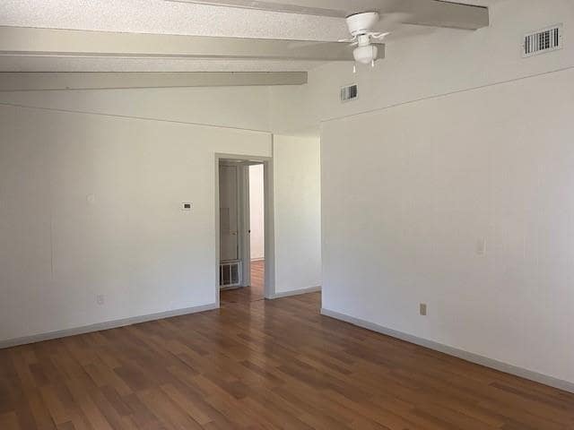 Foto del edificio - 2104 Red Stone Ln