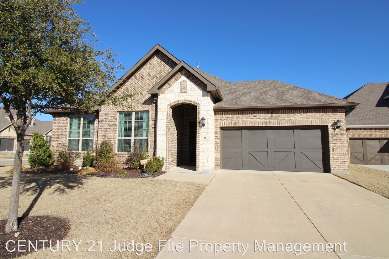 311 Gardenia Ln, Mansfield, TX 76063 House Rental in Mansfield, TX