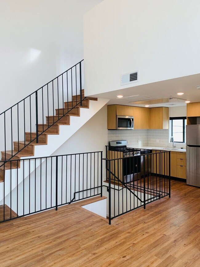 Foto del interior - 527 S Wilton Pl