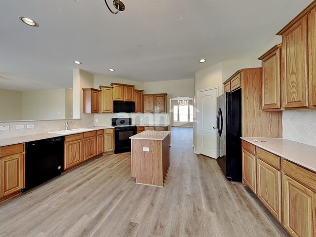 Foto del edificio - 23007 Airedale Ln