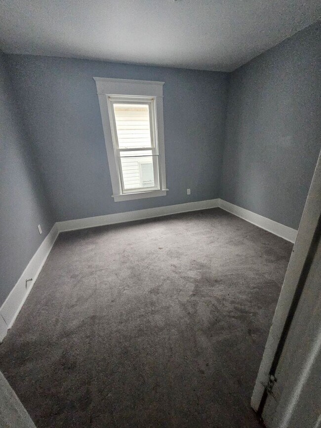 Foto del edificio - 1123 E 24th St