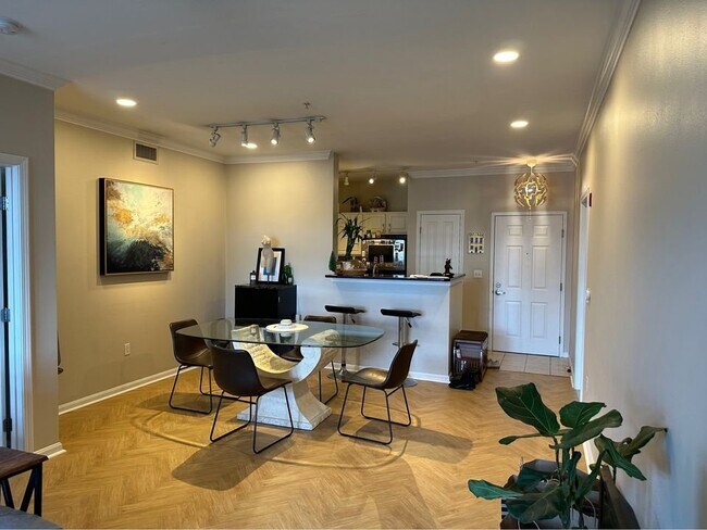 Foto del edificio - 903 Providence Pl