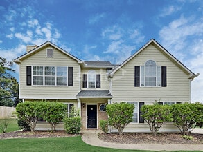 Building Photo - 3052 Lake Park Trail