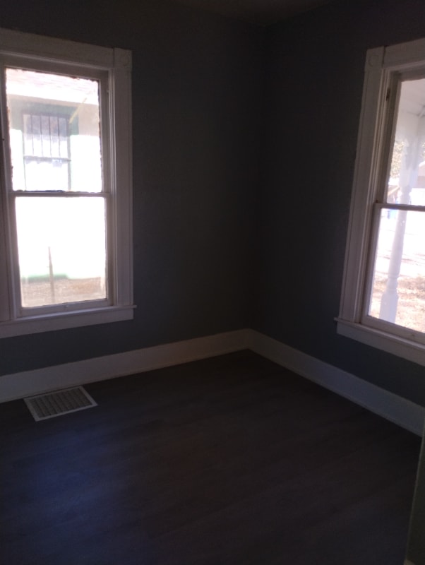 Building Photo - 919 Carteret Ave
