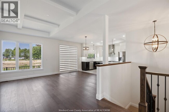 Building Photo - 510 Veneto St