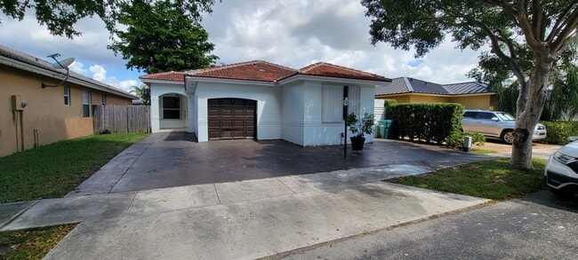 Building Photo - 16139 SW 68th Ter