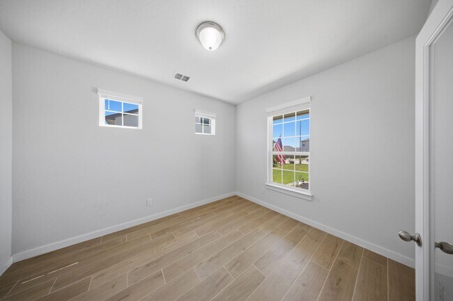 Foto del edificio - 8007 Chasemont Ct
