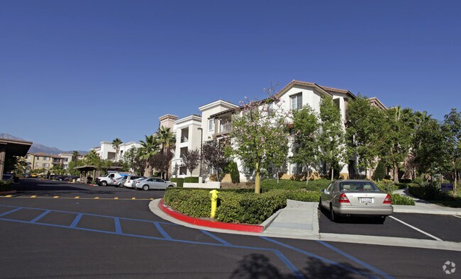 Camden Landmark - Landara Apartments