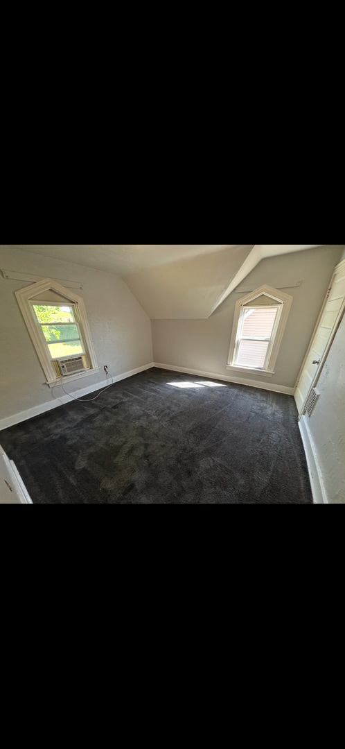Building Photo - 306 Laredo St