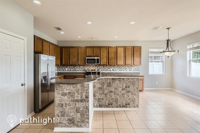 Foto del edificio - 4422 Fieldview Cir, Wesley Chapel, FL, 33545