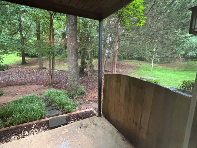Building Photo - 2901 Heathstead Place