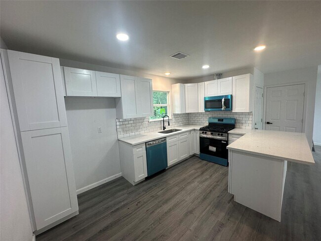 Foto del edificio - 5962 Belcrest St