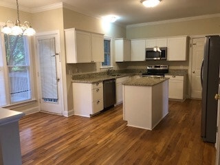Foto del edificio - 1817 Misty Hollow Ln
