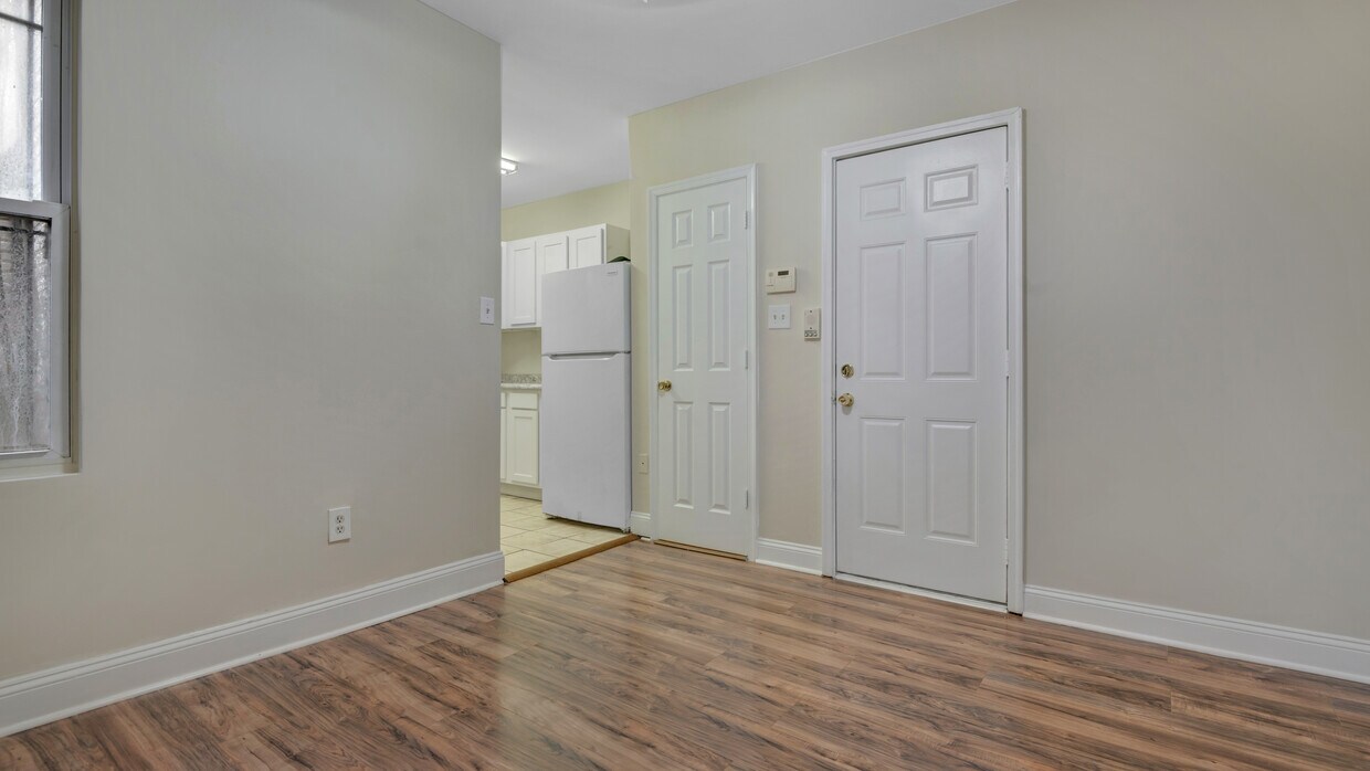 Foto principal - 721 Euclid St NW