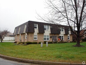 Building Photo - 2071 Wolosyn Cir