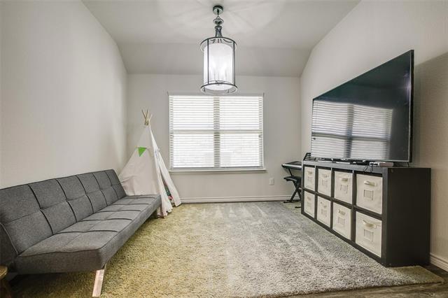 Foto del edificio - 593 Jamestown Ln