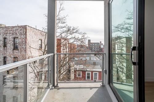 Foto del edificio - 3017 Brighton 8th St