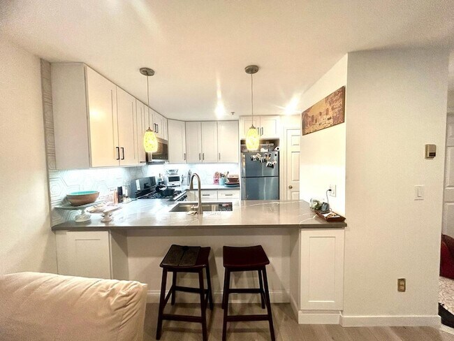 Foto del edificio - 1115 Willow Ave